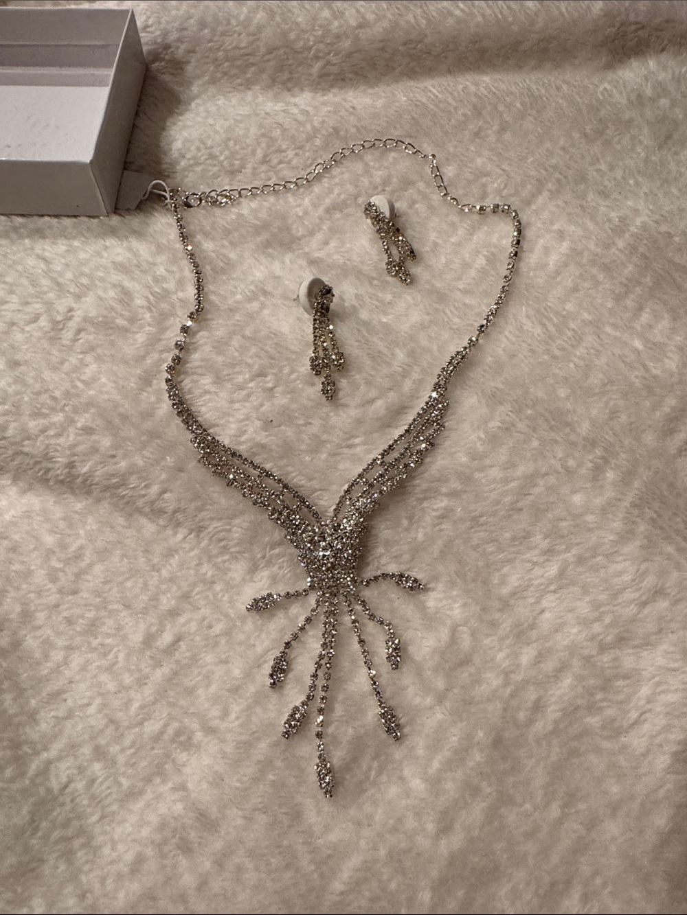Silver Crystal Drop Necklace and Earrings Set - Elegant Women Jewelry